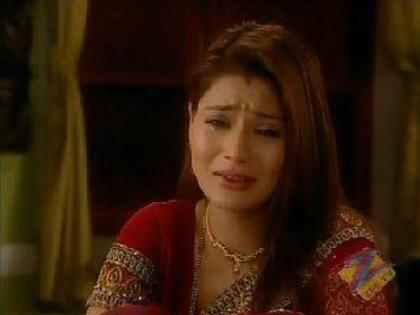 396532_144736588978611_690126181_n - xxSadhna-Sara Khanxx
