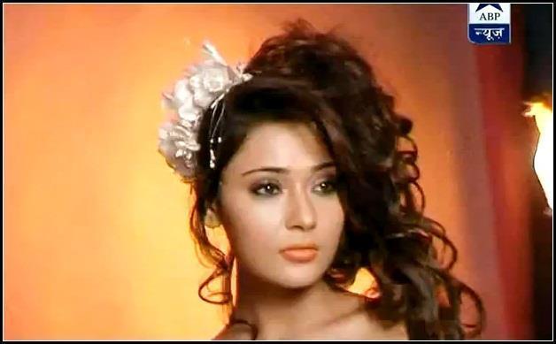 486484_110454842434025_17183322_n - xxSadhna-Sara Khanxx