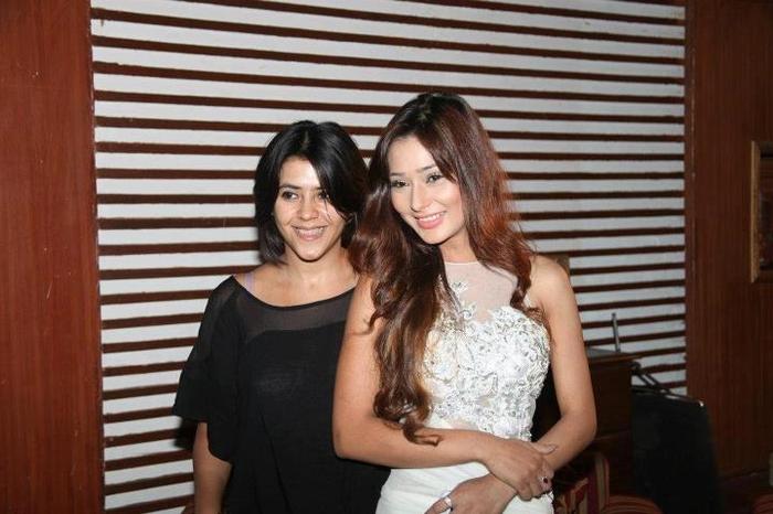 529965_110635235749319_2120902998_n - xxSadhna-Sara Khanxx