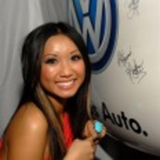 Brenda_Song_1235832029_4 - Brenda Song