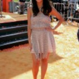 Brenda_Song_1235832102_3 - Brenda Song