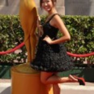 Brenda_Song_1235832275_4 - Brenda Song