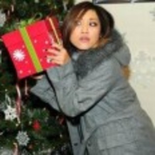 Brenda_Song_1261210556_3 - Brenda Song