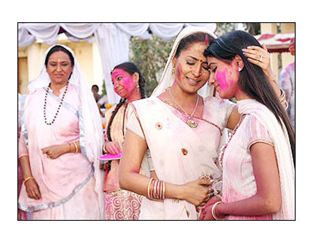 050509054925_t - Hina Khan