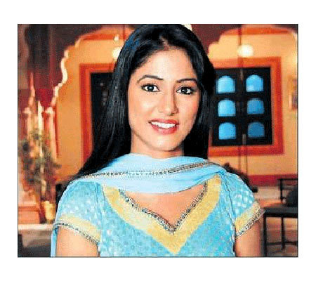050509055225_d - Hina Khan
