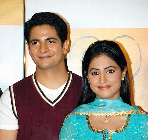 050509055421_4 - Hina Khan