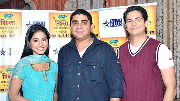 050509055329_9 - Hina Khan