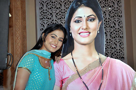 050509055345_7 - Hina Khan