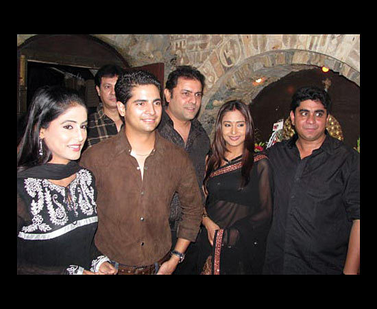 050509055719_3 - Hina Khan