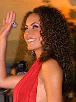 tumblr_m6zadh9d7B1ra57w8o2_250