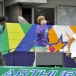 Justin_Bieber_1267178272_1