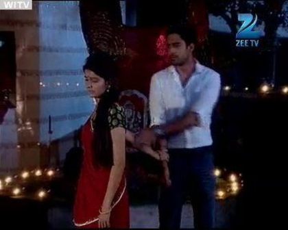 267723_132776433468525_4412661_n - xxRubina si Avinashxx