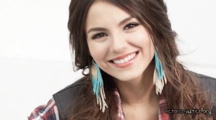 normal_015 - Victoria Justice - Photoshoot 005 - 2011 D Foreman