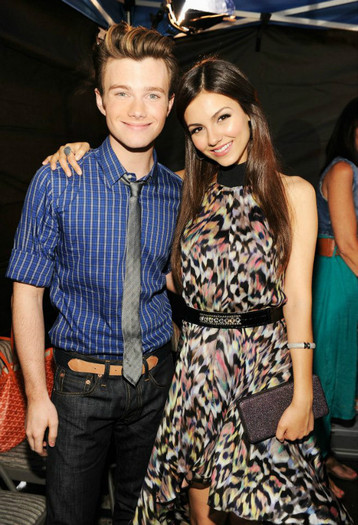 376572_10151141012405832_600713836_n