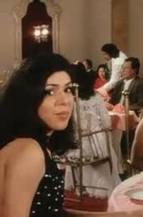 Gina - Uitati acolo trei baieti.