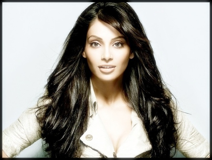  - x-Bipasha Basu-x