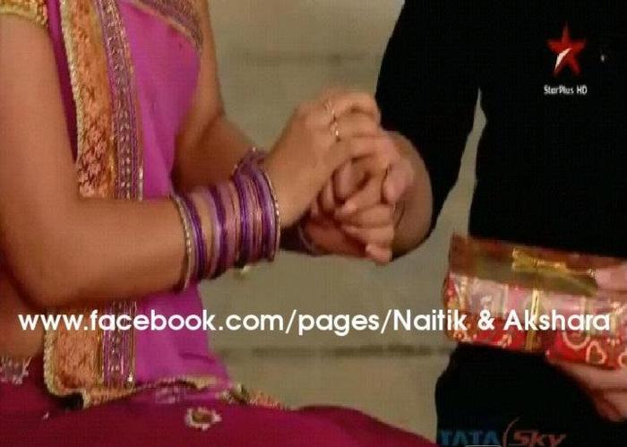 300426_267685336585235_1530636384_n - Yeh Rishta Kya Kehlata Hai-Dragoste dulce-amara 2