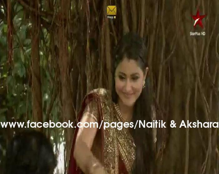 303750_271686136185155_60799859_n