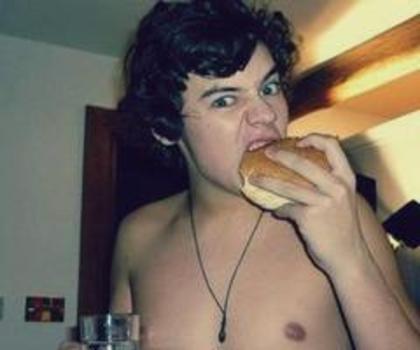 Mintii, mintii. Mai da´mi.:x