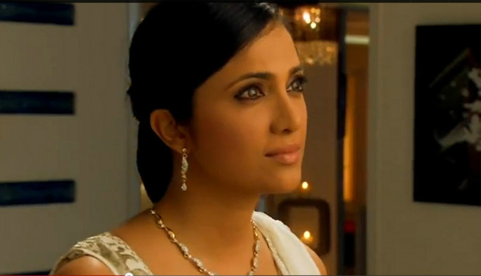 8. - D-Shilpa Anand in noul ei film-D