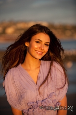 normal_009 - Victoria Justice - Photoshoot 007 - Unknown Photograph