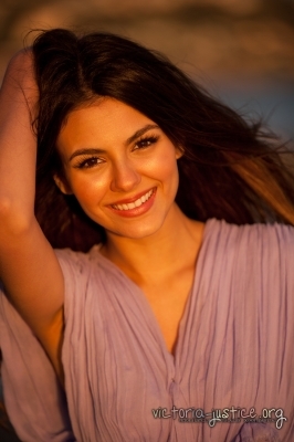 normal_014 - Victoria Justice - Photoshoot 007 - Unknown Photograph