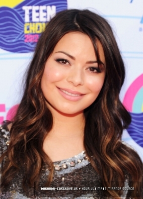 normal_005 - Miranda Cosgrove - Teen Choice Awards 2012 - Arrivals