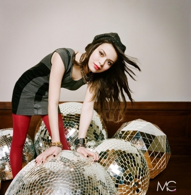 normal_1 - Miranda Cosgrove - Photoshoot 001 - High Maintenance