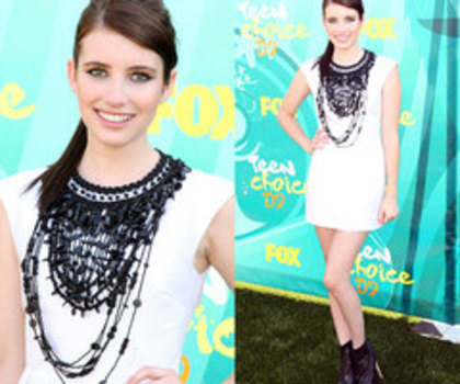 f1bf5feaf72444a8_Emma-Roberts_thumb - Nickelodeon WeHeartIt