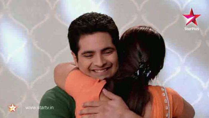 485772_319006234844179_294086127_n - Yeh Rishta Kya Kehlata Hai-Dragoste dulce-amara 3