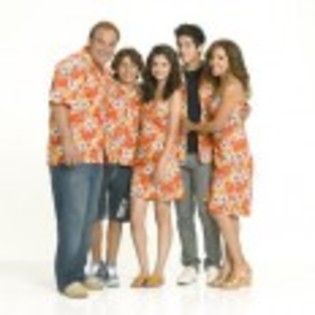 Wizards_of_Waverly_Place_1271000833_2_2007