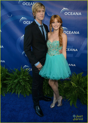 bella-thorne-seachange-party-04