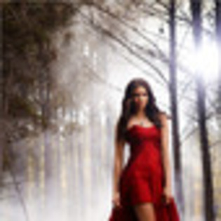 nina-dobrev-183224l-thumbnail_gallery - Nina Dobrev