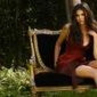 nina-dobrev-326886l-thumbnail_gallery - Nina Dobrev