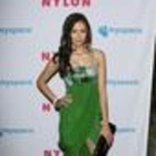 nina-dobrev-849362l-thumbnail_gallery - Nina Dobrev