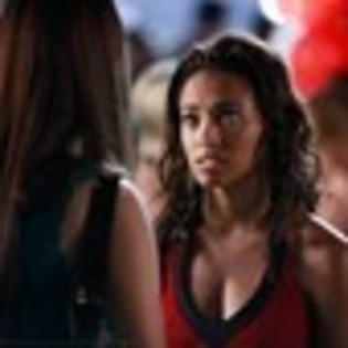 the-vampire-diaries-933815l-thumbnail_gallery - Nina Dobrev