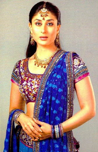 378181_269987973103151_416778898_n - Kareena Kapoor 2