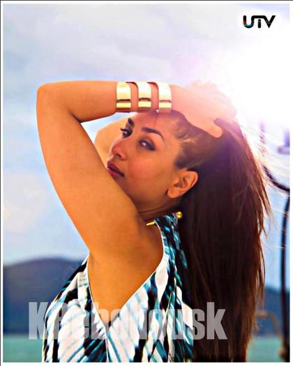 576161_269587473143201_1880439640_n - Kareena Kapoor 2