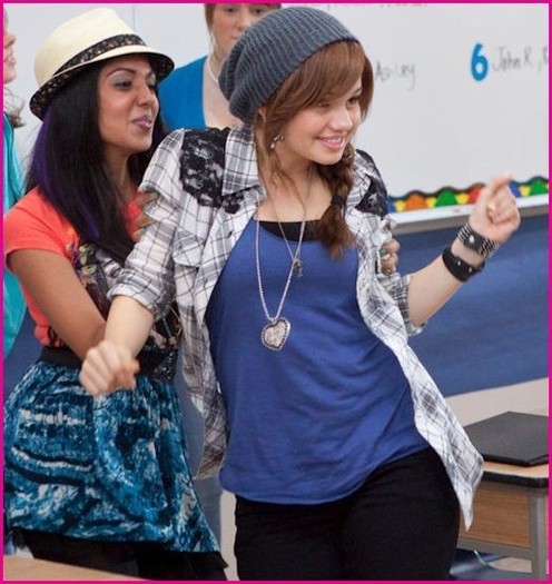 Radio_Rebel_1337446516_0_2012