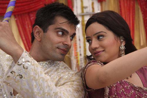 400199_220352041375687_892368055_n - xArmaan and Ridhimax