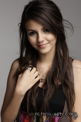 normal_096 - Victoria Justice - Photoshoot 008 - 2010 J McKee