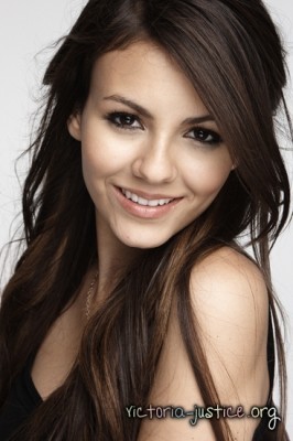 normal_120 - Victoria Justice - Photoshoot 008 - 2010 J McKee