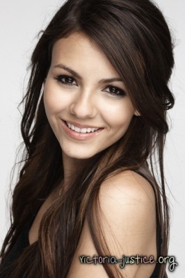 normal_123 - Victoria Justice - Photoshoot 008 - 2010 J McKee