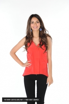 normal_001 - Victoria Justice - Photoshoot 009 - 2011 M Smith