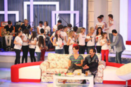 48845270_RUNWMQKPE