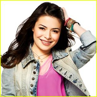 miranda-cosgrove-icarly-college