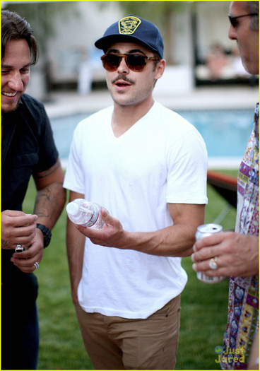 zac-efron-tiffany-thornton-baby-shower-01