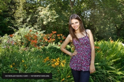 normal_006 - Victoria Justice - Photoshoot 010 - Kathleen Kamphausen