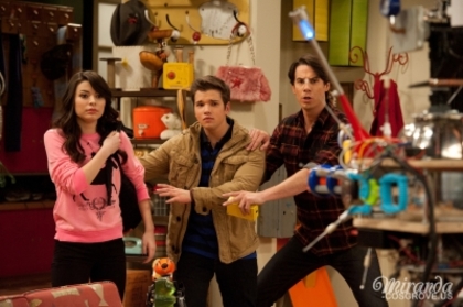 normal_013 - iCarly - Episode Stills - iOpen a Restaurant