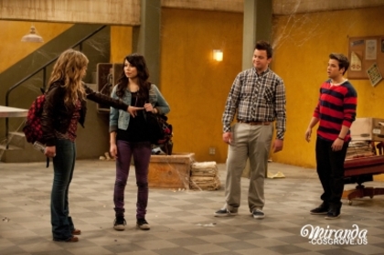 normal_024 - iCarly - Episode Stills - iOpen a Restaurant